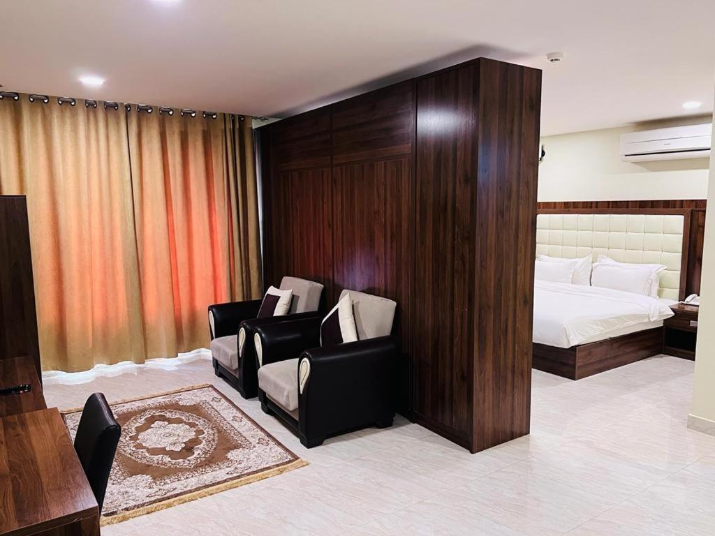 Golden Crown Hotel Alseeb Muscat Экстерьер фото